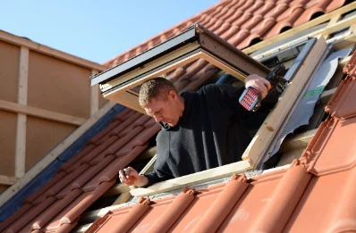 Pose de fenêtres de toit Velux à Aubinges